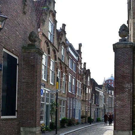 Meet The Dutch