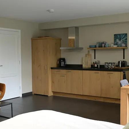 Meet The Dutch Bed & Breakfast