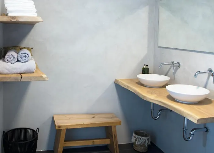 Bed & Breakfast Meet The Dutch 4*