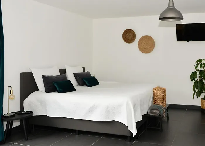 Bed and breakfast Meet The Dutch